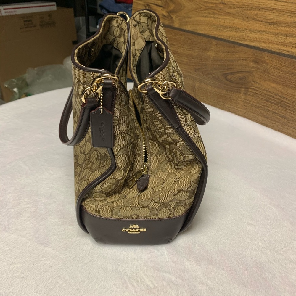 Coach Phoebe large handbag NWT brown/khaki - Picture 2 of 8